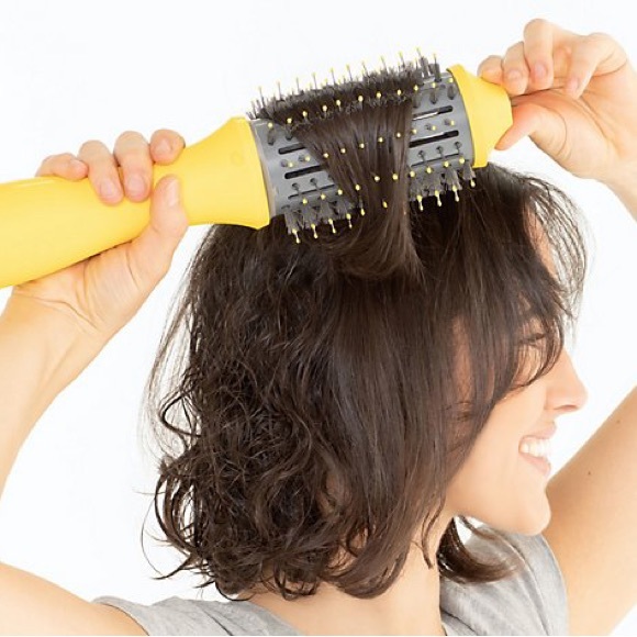 Drybar The Single Shot Blow-Dryer Brush - Picture 4 of 16